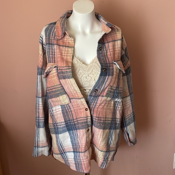 Flannel - Picture 5 of 8